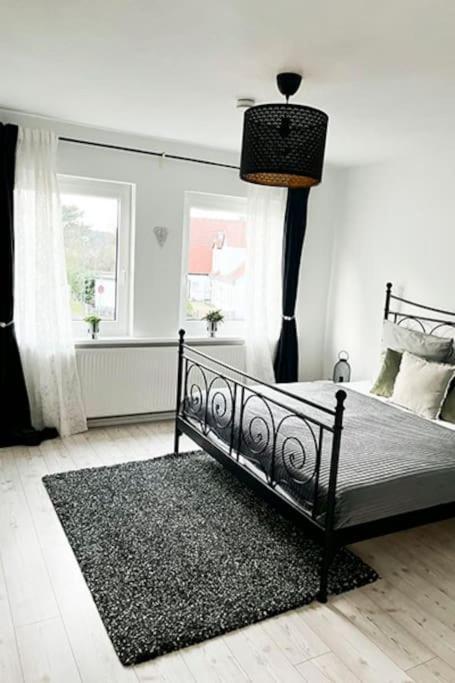 Modernes Apartment Mit Balkon Free Parking Netflix Целле Экстерьер фото